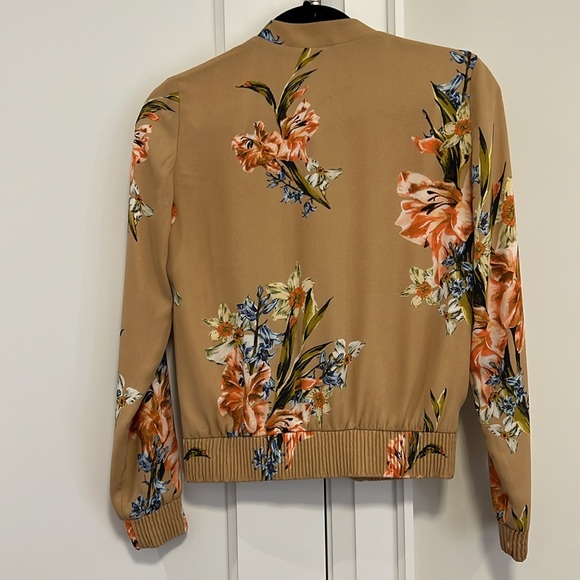 Aritzia varsity style jacket - Picture 3 of 3
